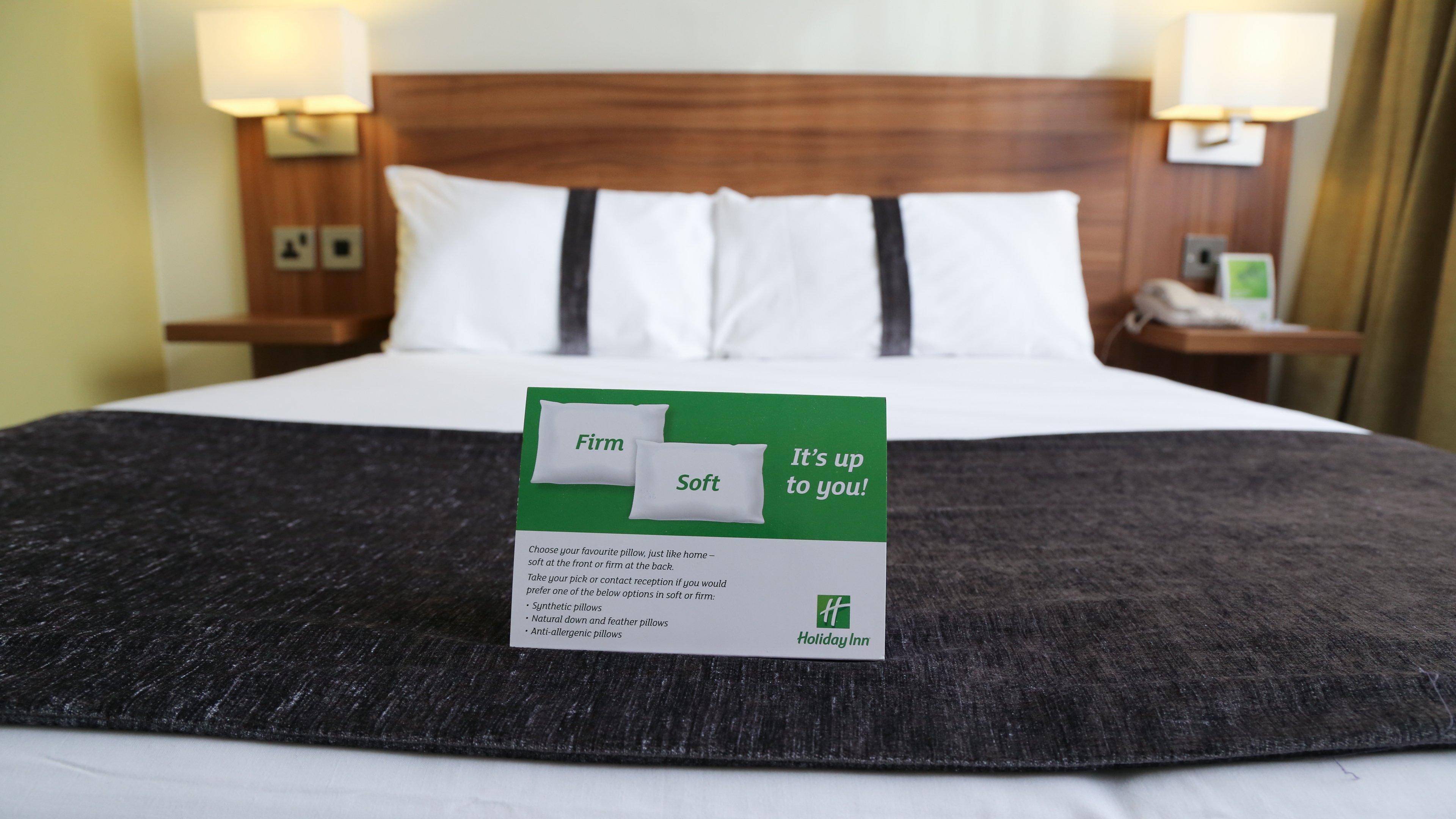 Holiday Inn Runcorn M56 Junction 12 By Ihg Bagian luar foto