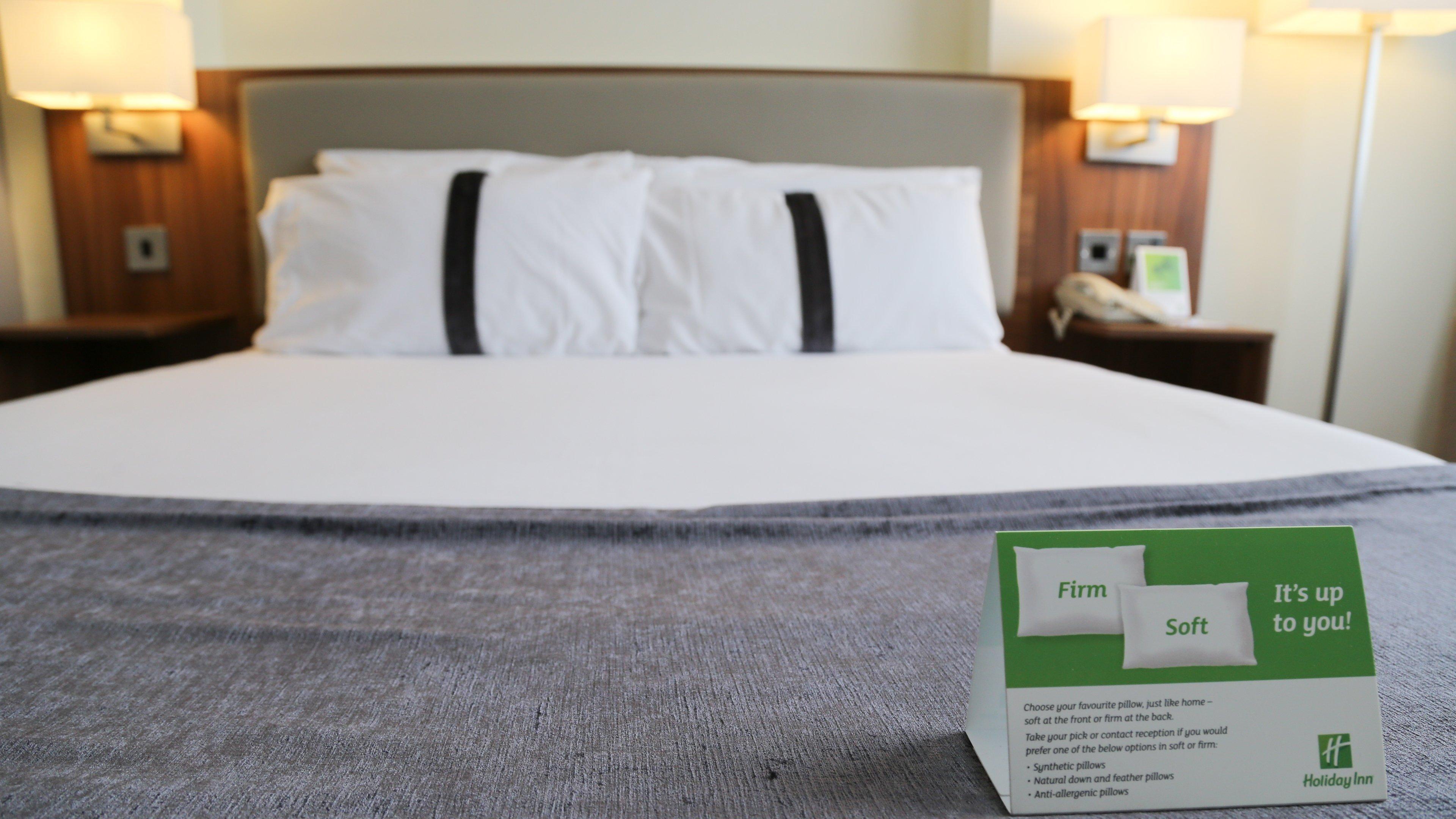 Holiday Inn Runcorn M56 Junction 12 By Ihg Bagian luar foto